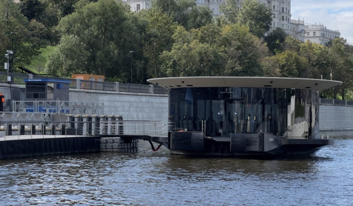 Пермская судоверфь спустила на воду пять новых Ecostation для Москвы