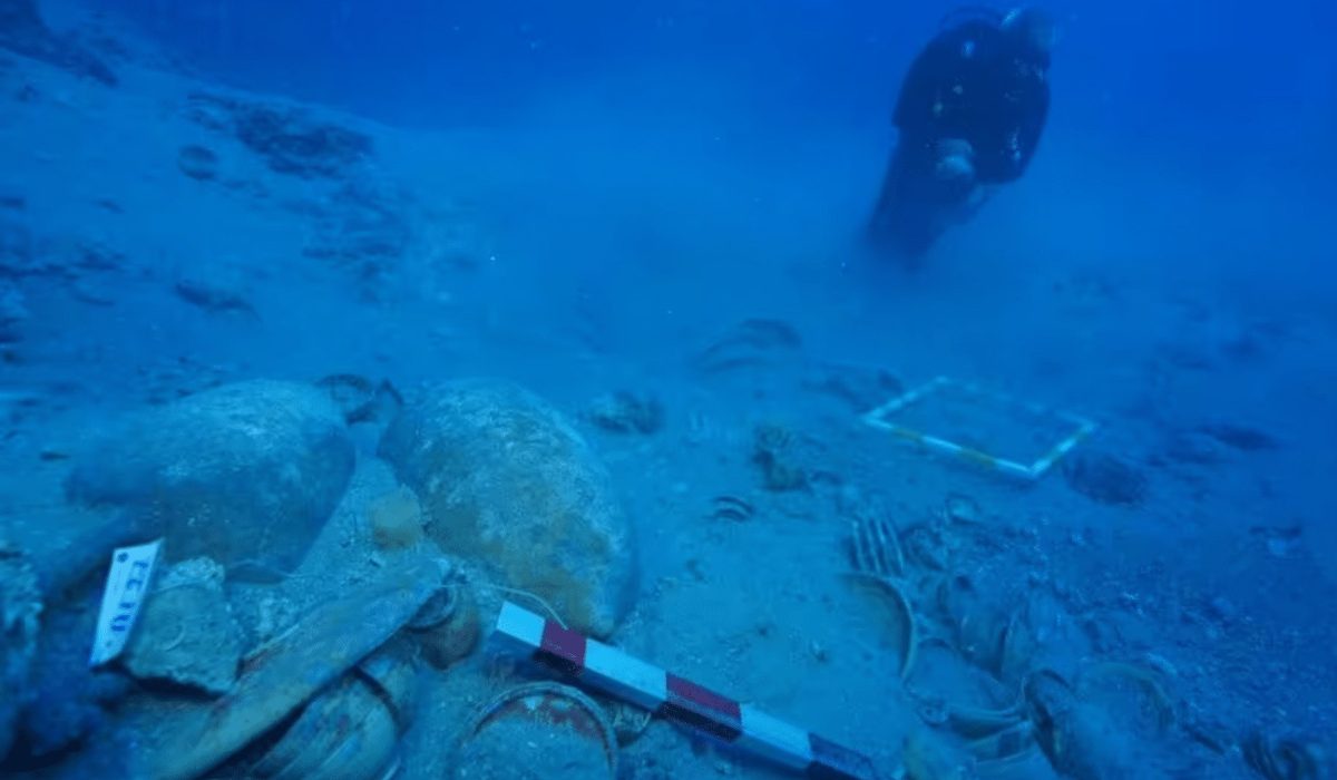 У побережья Турции обнаружили затонувший 2000 лет назад античный корабль