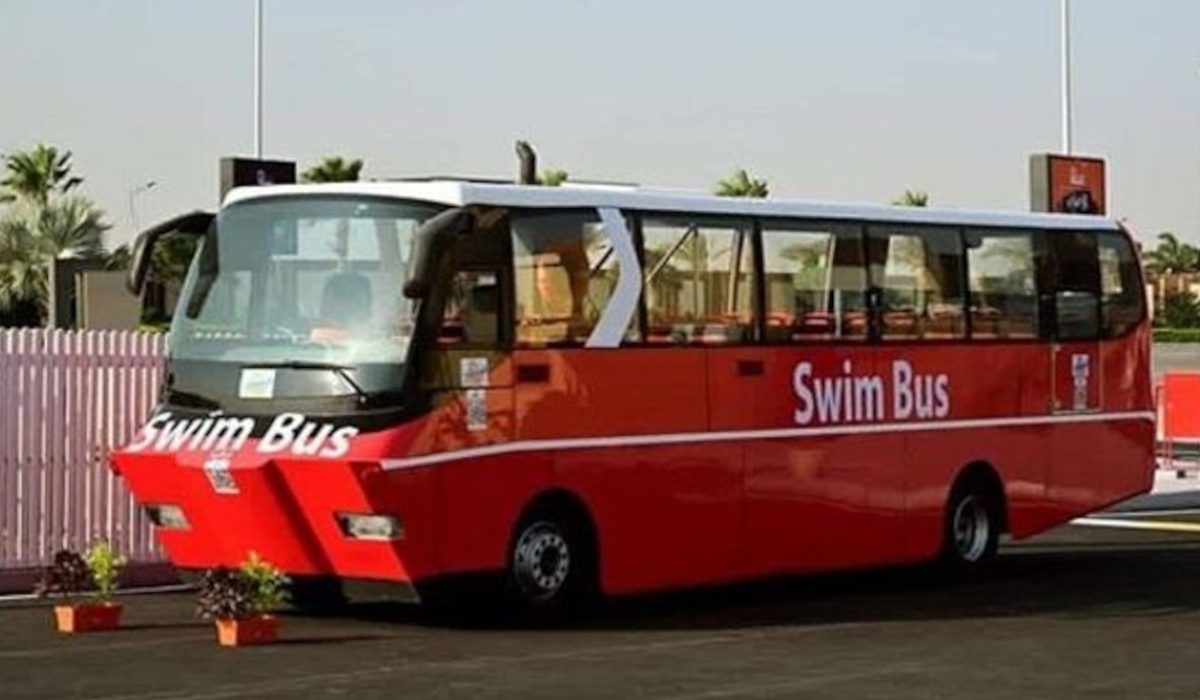 Египет запустил первый на Ближнем Востоке автобус‑амфибию