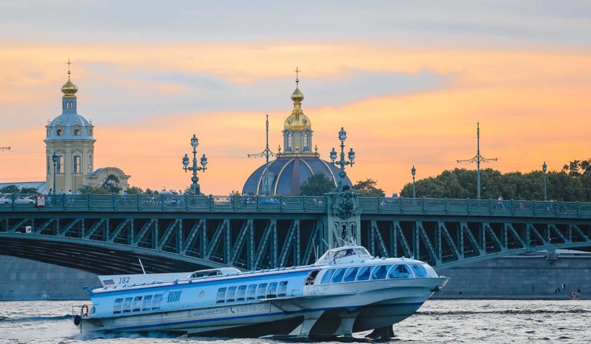 «Нева Тревел» введёт четыре новых судна в навигации 2026 года