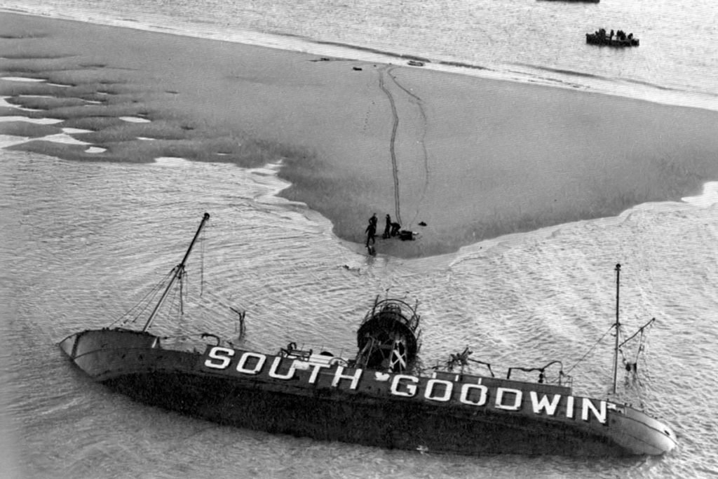 плавучий маяк. Пески Гудвина