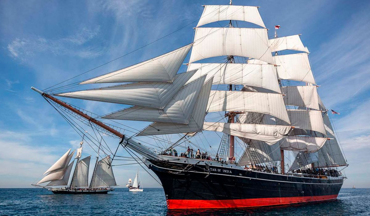 Парусники в кино: от «Пиратов Карибского моря» до Бонда