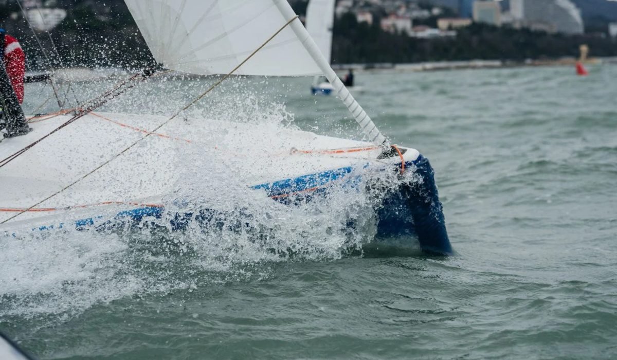 Десять регионов России получили статус базовой территории развития парусного спорта