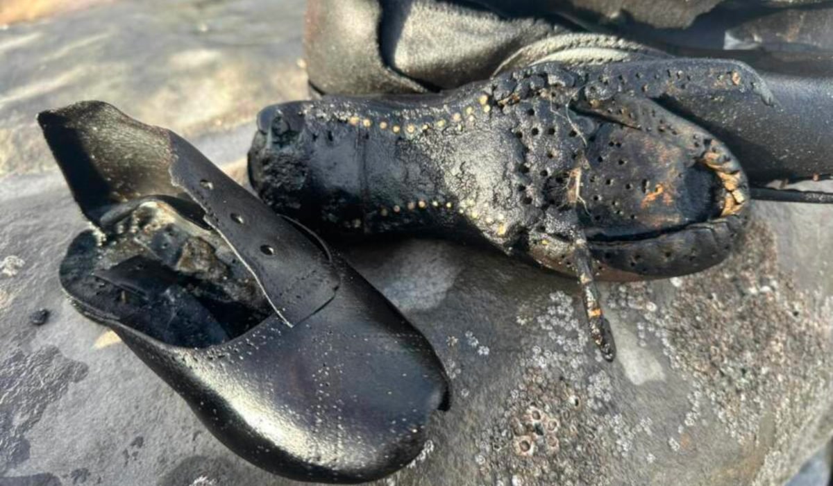 Море вернуло 400 пар обуви: тайна викторианских башмаков в Уэльсе