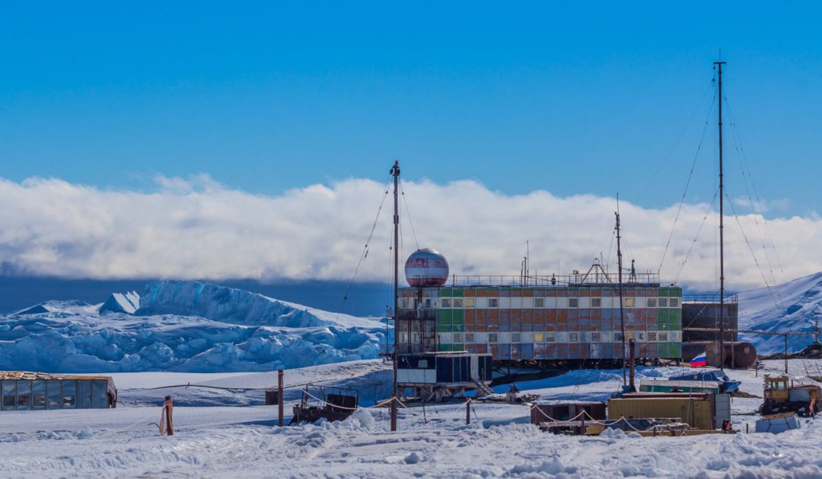 Российская станция Мирный в Антарктиде отмечает 70-летие