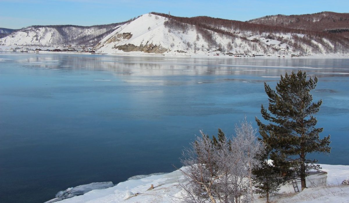 Ангара открыта для судоходства: ГИМС советует выждать конец ледохода
