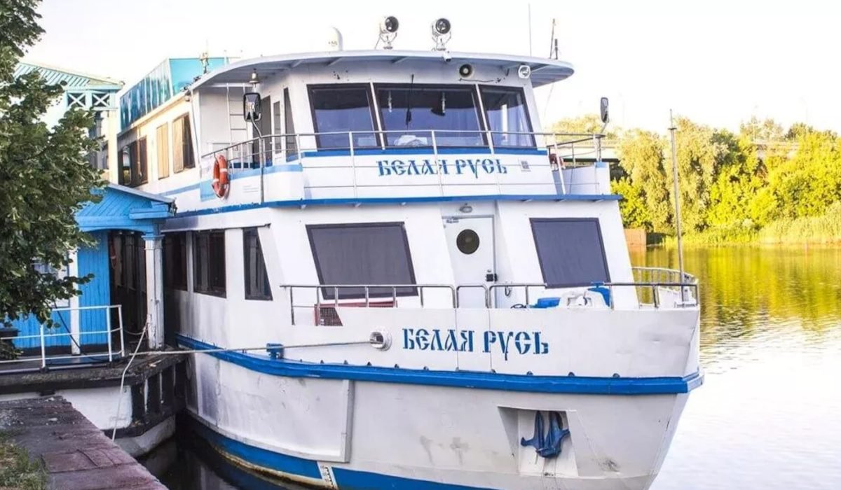 «Белая Русь» открывает круизный сезон по Полесью 11 апреля