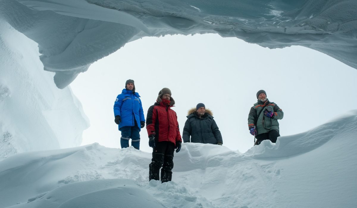 Учёные высадились на краю света: Арктика открывает свои тайны