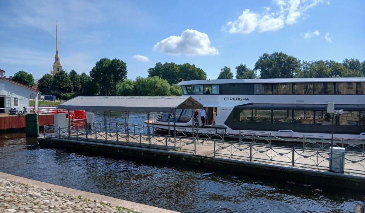 В Санкт-Петербурге открыли навигацию для маломерных судов